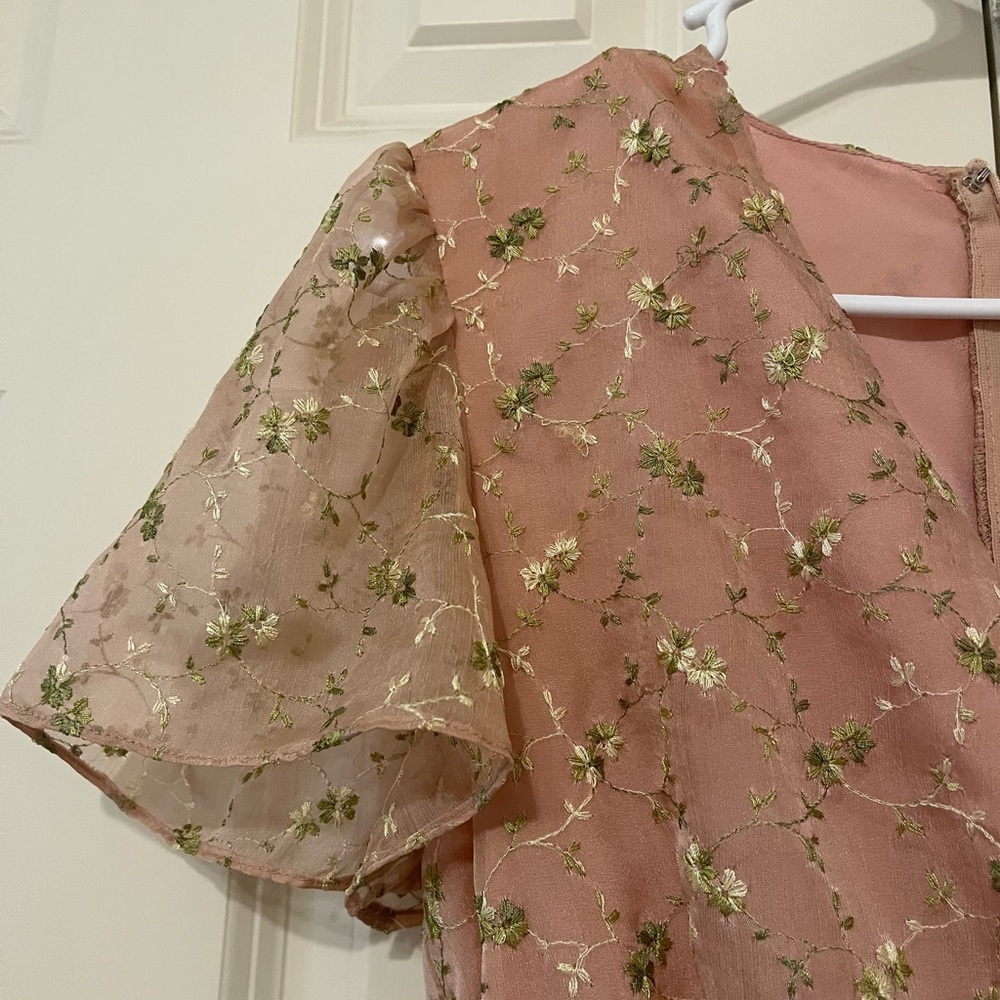 ENDLESS ROSE Romper - Picture 3 of 6